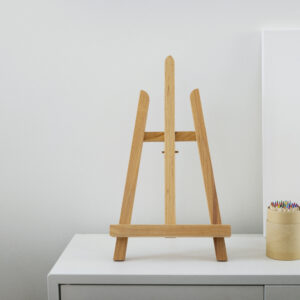 wooden-tabletop-artist-easel-stand